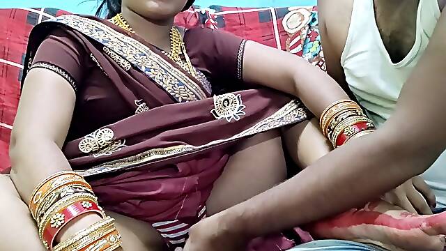 Tarki devar ne bhabhi ko suhagrat ke din agony se choda xnxx