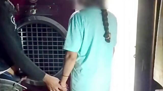 Stepsister Stepbrother se, no one was at home then, Hindi audio.
