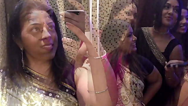Uk Indian Desi Affair While Husband Was At Wedding