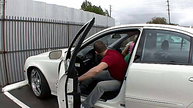 Aleska Diamond invaded USA