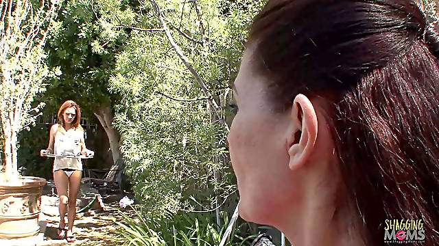 Redhead lesbian got her pussy eaten out by a seasoned mature lez