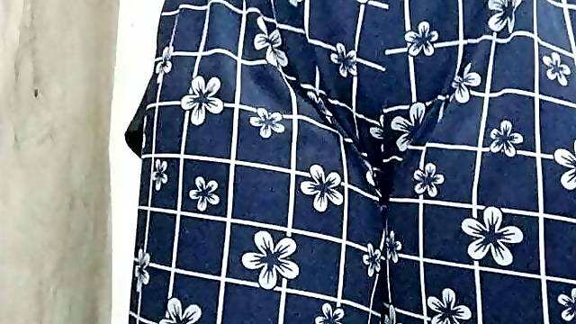 Hot Indian Desi girl take sexy bath sexy indian girl