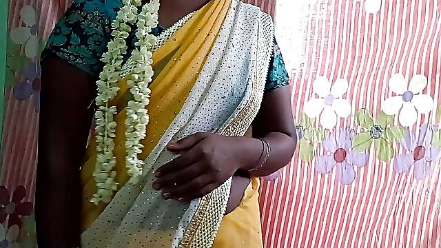 Indian hot girl removing saree