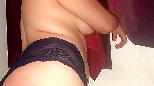 I fuck my horny sister in law while we are left alone at home