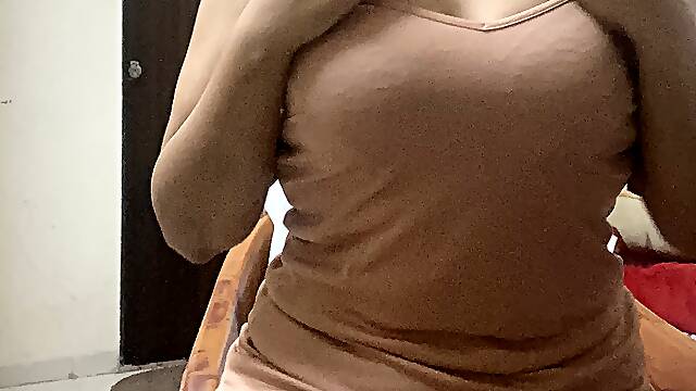 Big Indian Latina Dancing Playing with her Big Boobs Big Indian Pussy with Big Clit Wants to get Sucked and Fucked badly