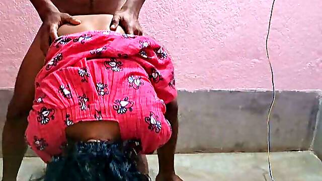 Indian villege bhabhi ki mast chudaye