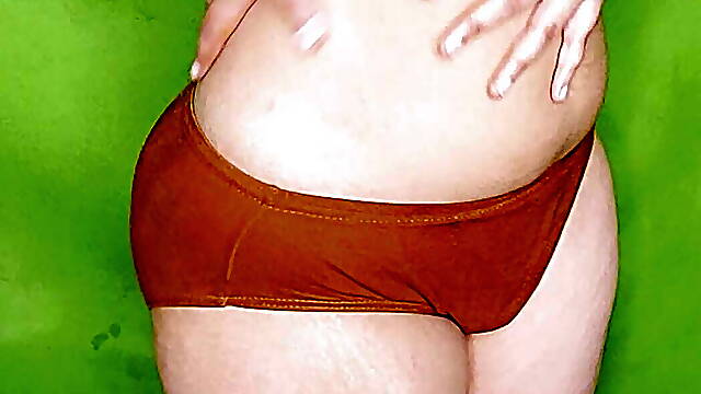 Aapni school girlfriend ko hotel bulakr chodA