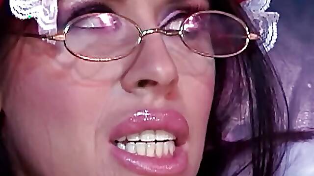 Daphne Rosen in a Christmas Special Where She Is Double Penetrated by Hung Guys