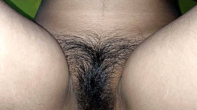 BHABHI KE BUR ME SE AA GYA .