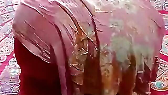 Bangladeshi Village Aunty Showing Her Big Ass To Her Debor