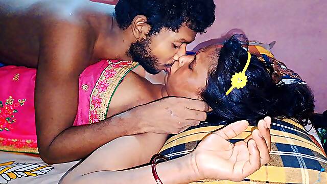 Rani bhabhi ko raat me bohat chod maje se