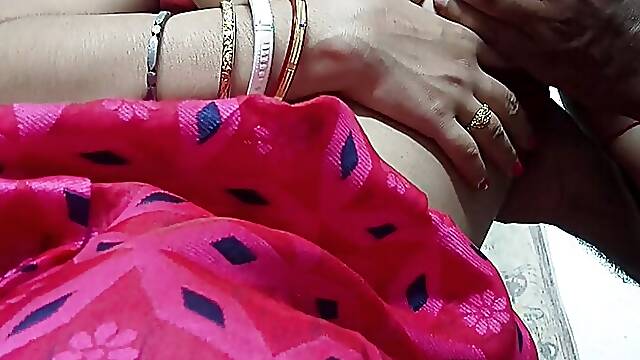 Desi Indian bhabhi and Devar sex video