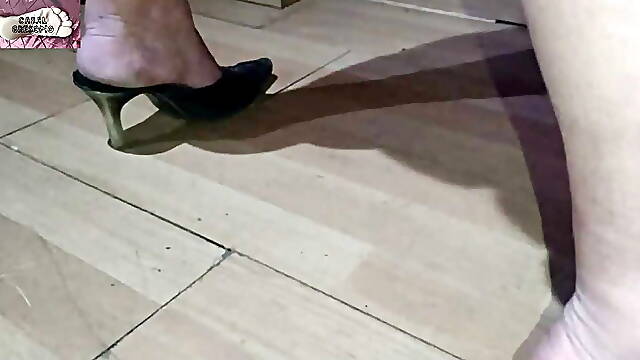 Blindfolded Wife Pays Husbands Debt Without Knowing