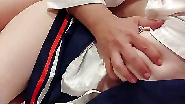 I want to get a blowjob from a high school girl in a cute uniform, insert it raw and vaginal cum shot Amateur Cosplay Cunnilingus Orgasm