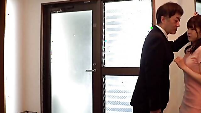 Akari Minase - She Doesnt Know Who She Got Pregnant From, Her Husband Or Her Boss...2