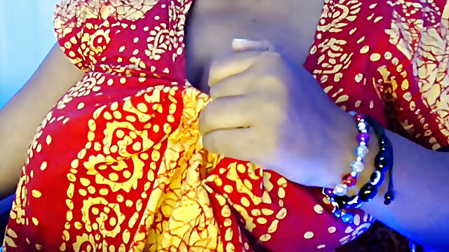 Desi Pregnant Lady Boobs Show Rubbing Pussy Nude Hot Ass Boobs Show.
