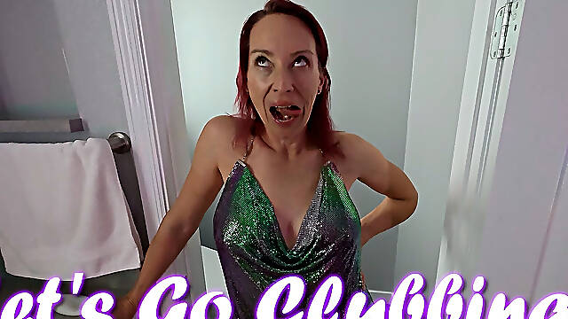 Club Slut MILF Refuses Condom in Bathroom Fuck - MILF Stella