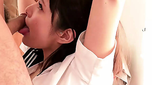 Hardcore creampie with school-girl and gigantic cock!