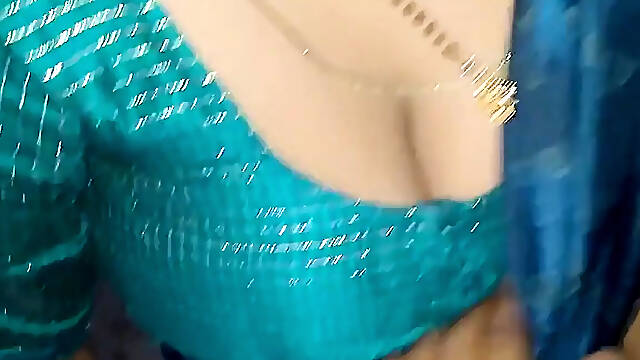 Indian Hot Bhabhi Chudai