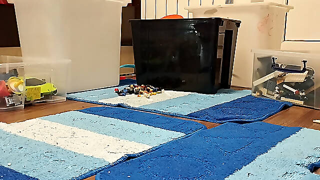 Sexy mom cleans the house naked.