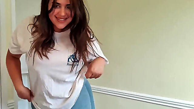 Strip-tease &amp; Dildo Ride From a Fiery Latina