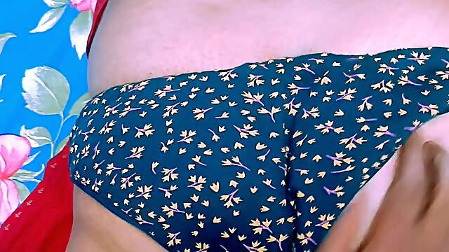 Desi indian bengali bhabi fucked so hard that she urinated during orgasm.