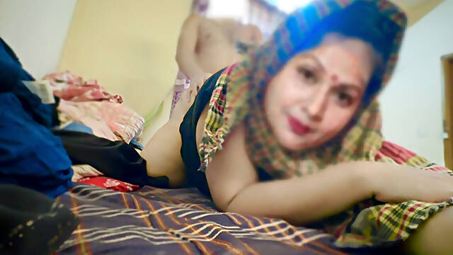 Mallu Badi Gand Vali Chachi ko Gand Mari