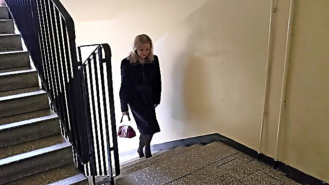 Living Room Table Hot Masturbation.