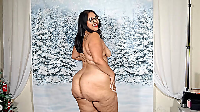 Sexy BBW Strip Tease for Christmas