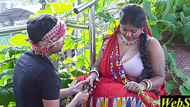 Beautiful Village Girl Hardcore Sex with Day labor Boy