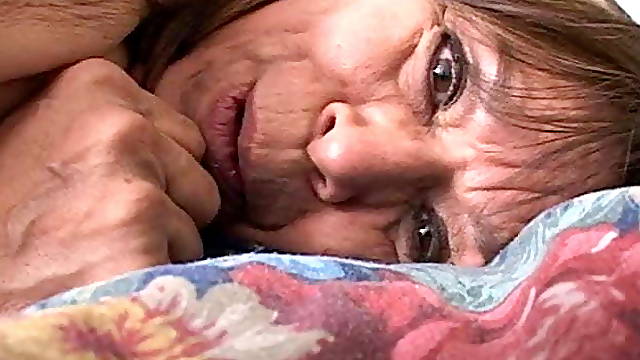 See This Juicy Mexican Granny's Hot Asshole! 