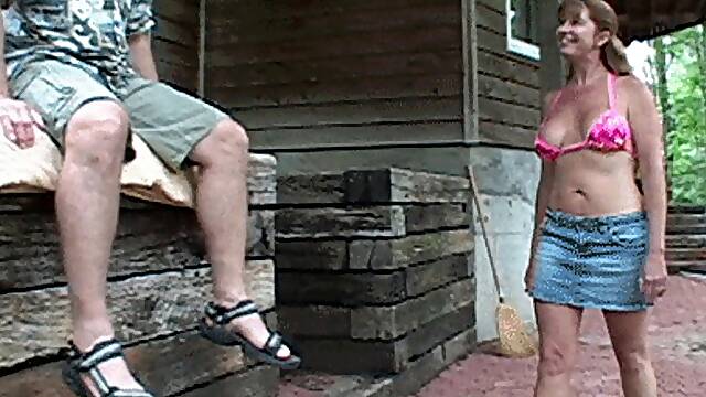 Hottie Wife Dee Is Outside Looking For A Cock To Suck! (mp4)