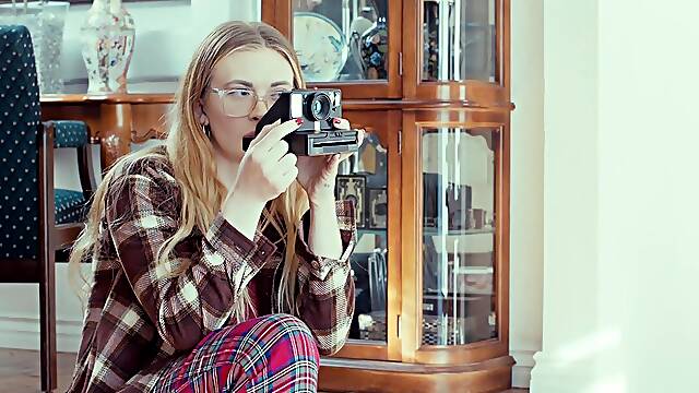 The hottest lesbian action with Lindsay Lee and River Lynn