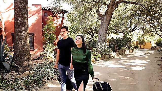 Hot brunette threesome with Whitney Wright and Cassie Del Isla, enjoying each other’s company