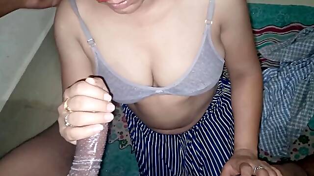 Indian Village Romantic fuckfest with Desi gf utter Hindi Video