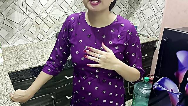 Indian Bhabhi's Naughty Kitchen Encounter with Devar - Steamy Affair Unleashed!