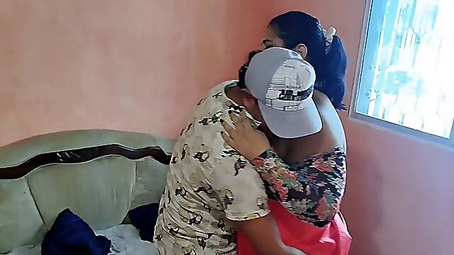 Cheating husband settles debt with his wife's voluptuous rear. Authentic home video