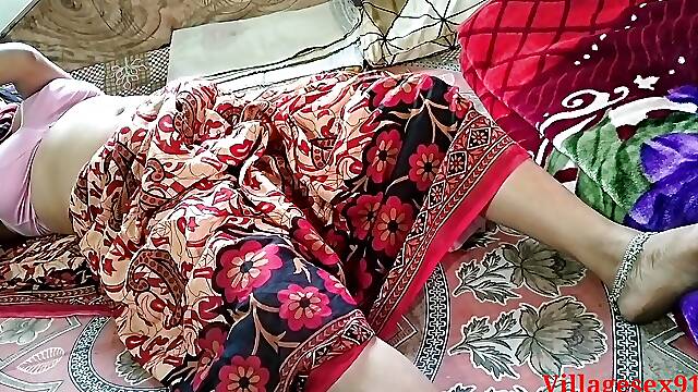 Bengali Bhabhi Ko Ekala Pake Bohot Choda Boudi Bohot Khush Hai ( Official Video by Villagesex91 )