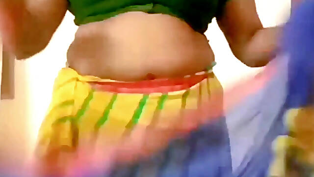 Desi Indian Tamil BBW Wife Nude Tease Big Boobs Ass Hairy Pussy Saree Wearing! Renuraj