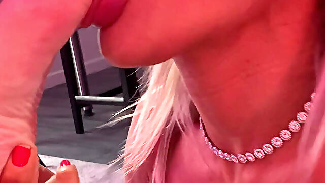 Worshiping Belleoharas Feet Yummy